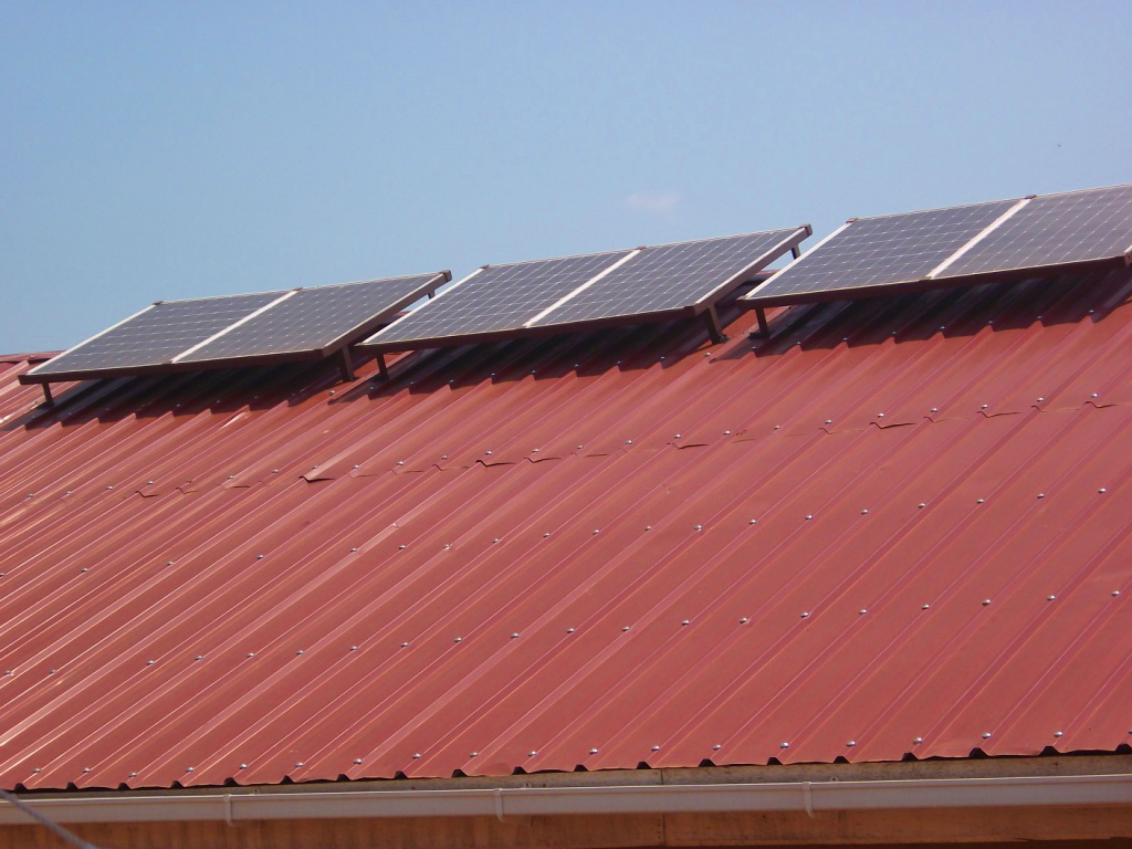 2012 Ausbau der Solaranlage.jpg